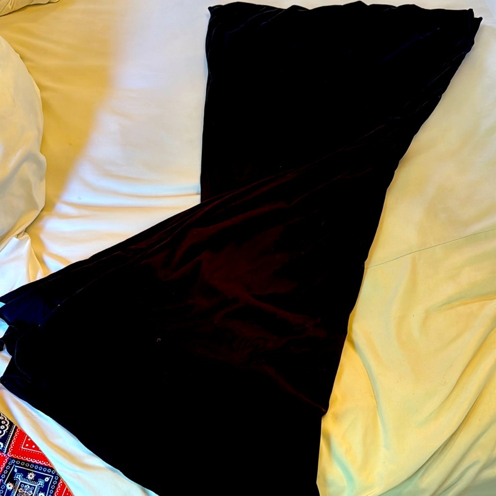 Giant cotton jersey black scarf by fluxus